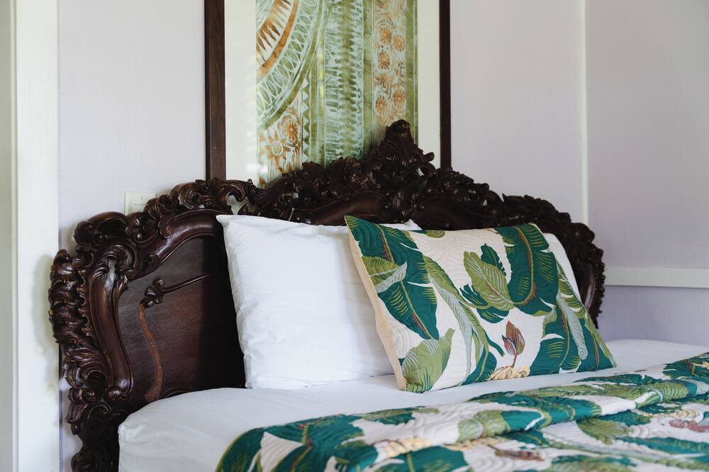 Photo of Bedroom in Pahoa