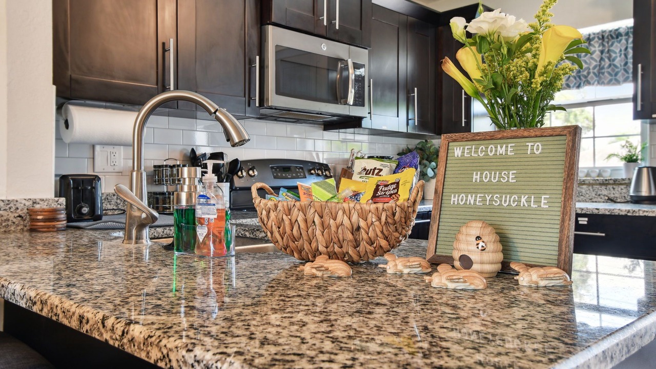Photo of Kitchen in Harbor Hills