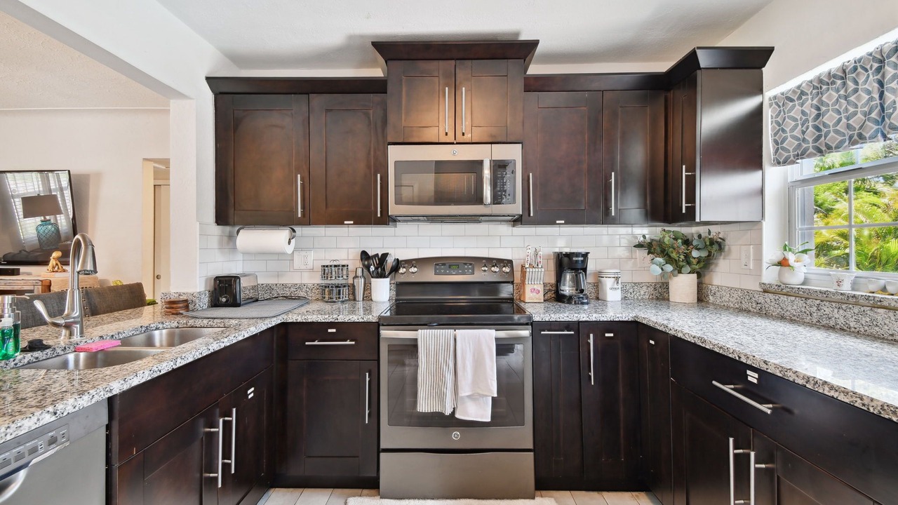 Photo of Kitchen in Harbor Hills