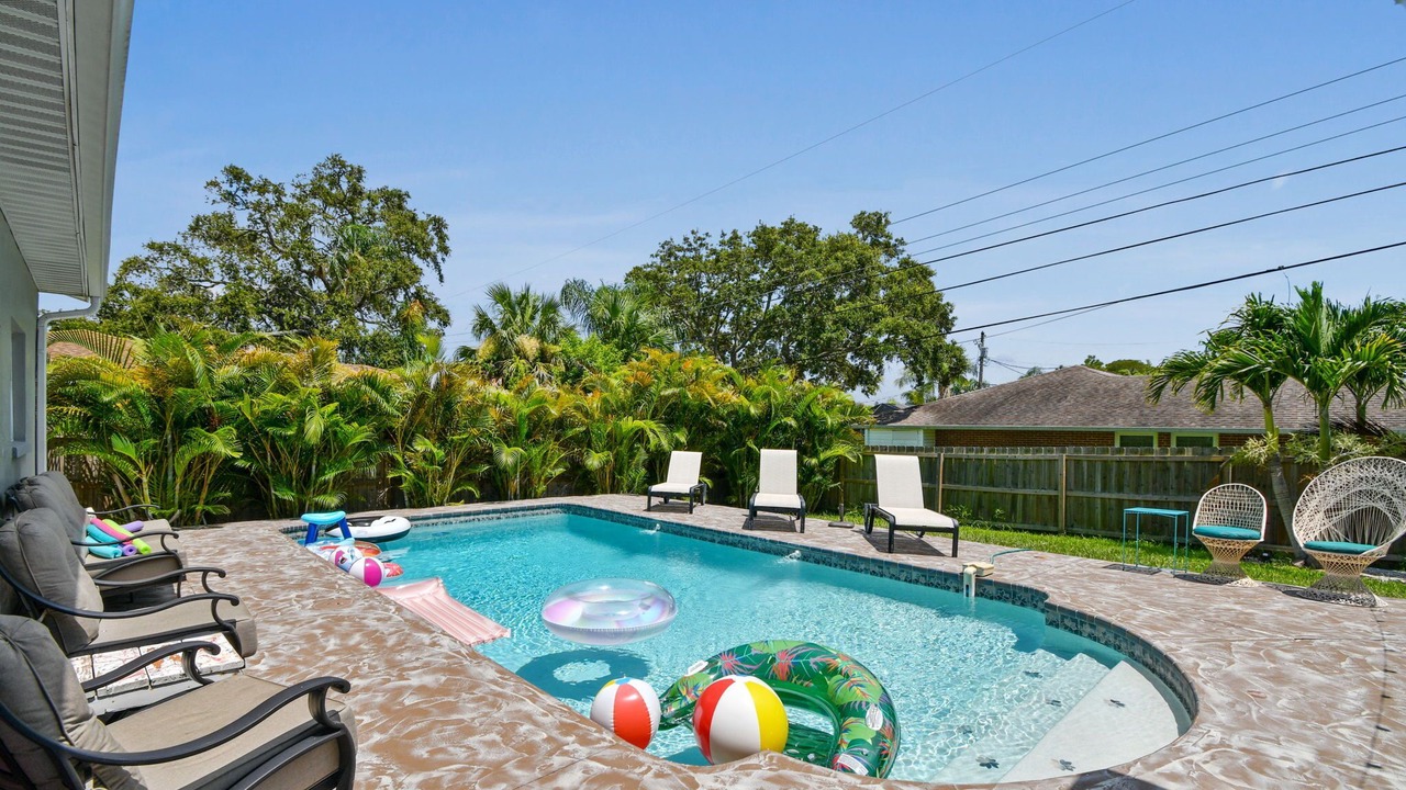 Photo of Outdoor in Harbor Hills
