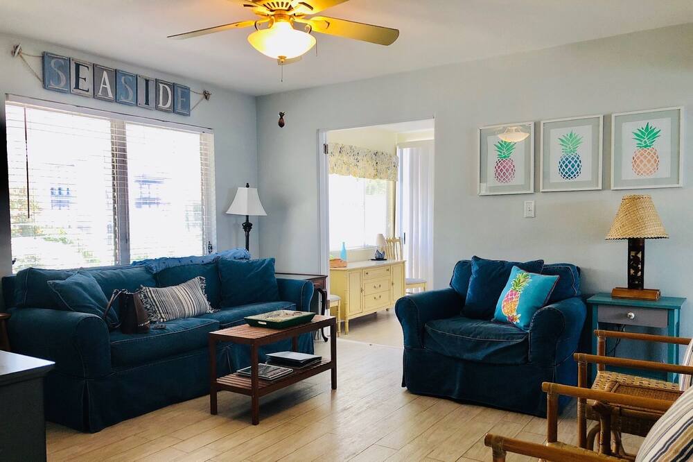Photo of Livingroom in Sarasota