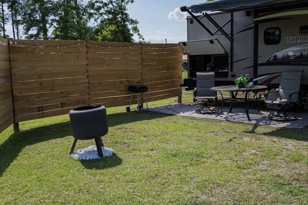 Photo of Outdoor in Council