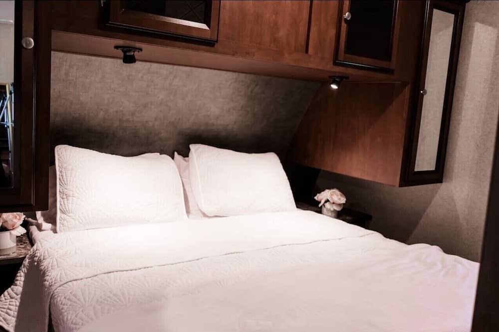 Photo of Bedroom in Council