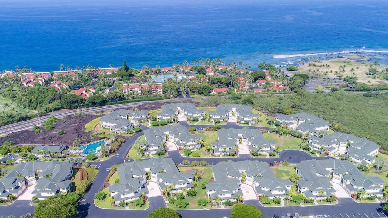 Photo of Outdoor in Kahaluu Bay