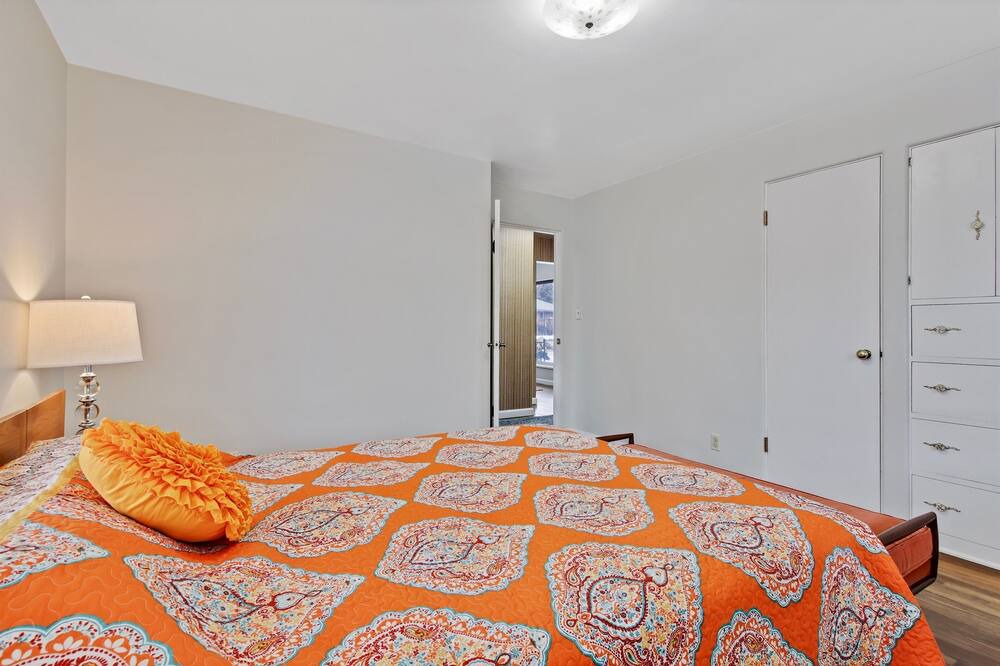 Photo of Bedroom in Franklin - Randolph