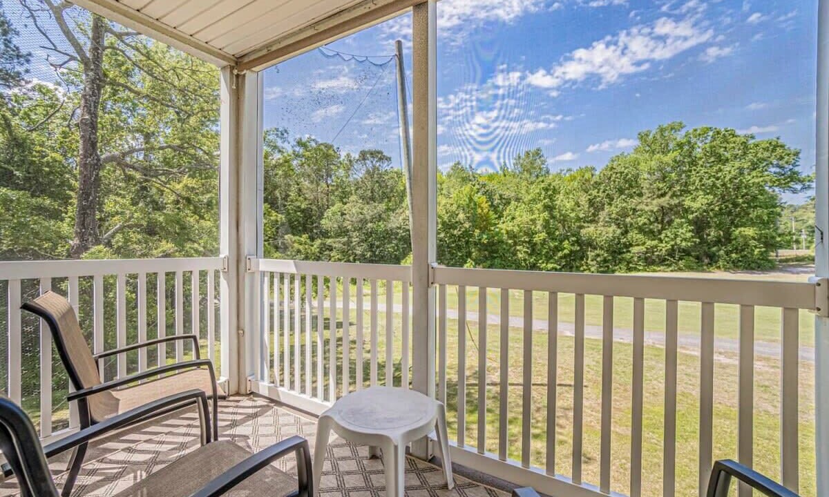 Photo of Outdoor in Longs