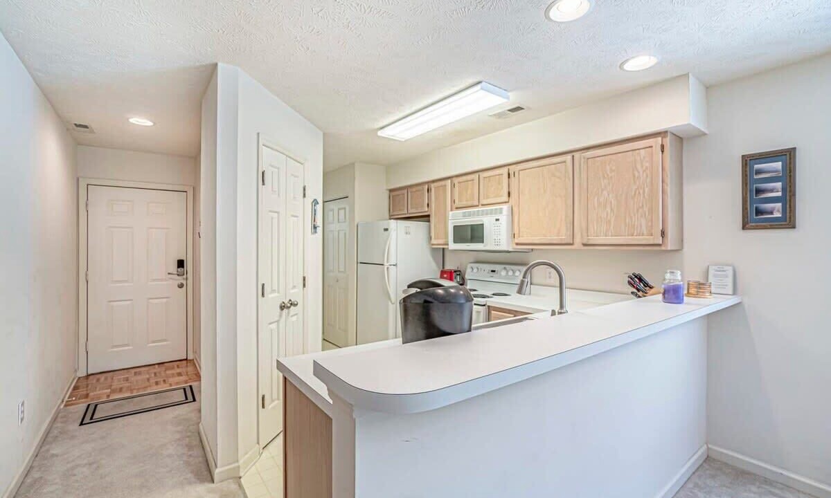 Photo of Kitchen in Longs