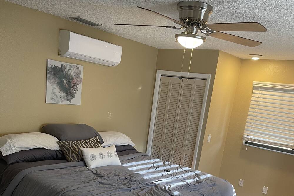 Photo of Bedroom in South Gate Ridge