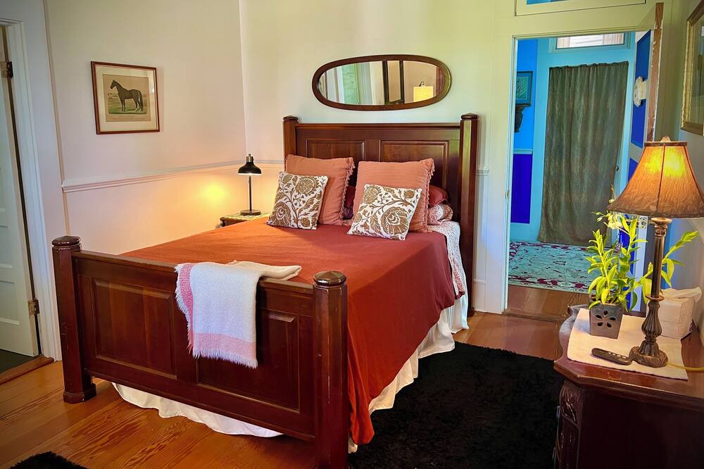 Photo of Bedroom in Hawi