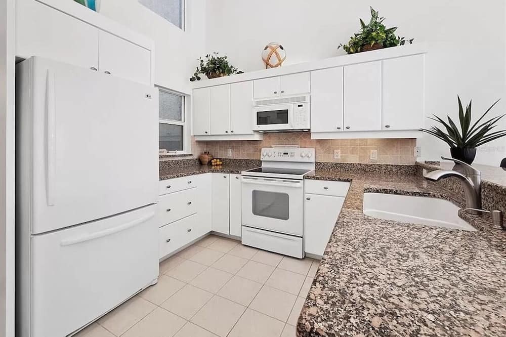 Photo of Kitchen in Bay Isles