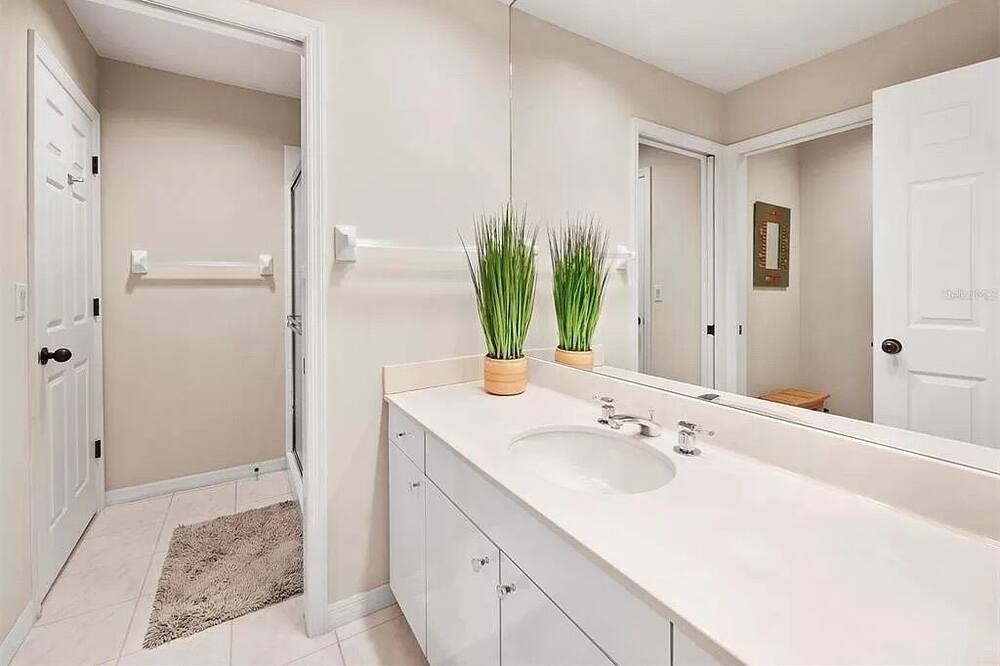 Photo of Bathroom in Bay Isles