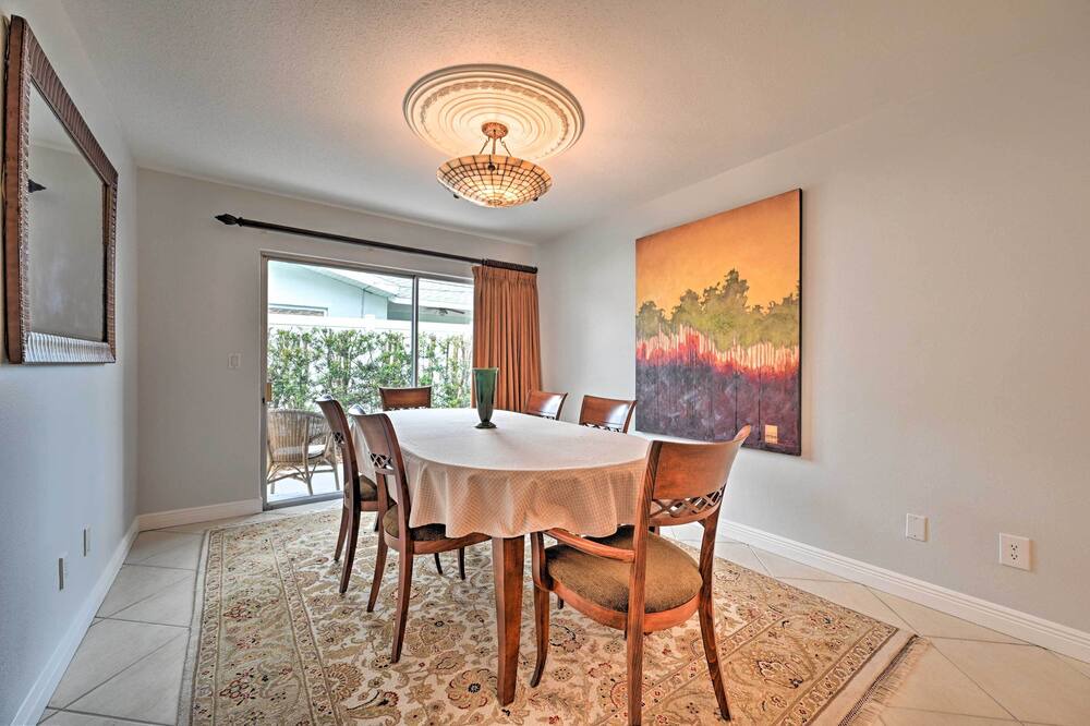 Photo of Bedroom in Harbor Hills