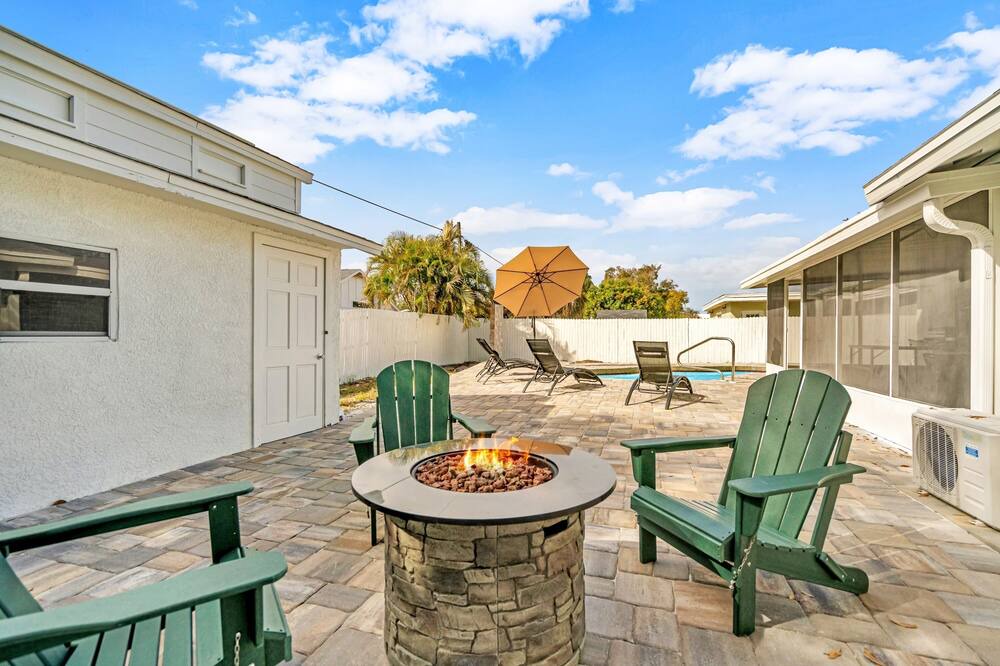 Photo of Patio Balcony in Sun Bay South