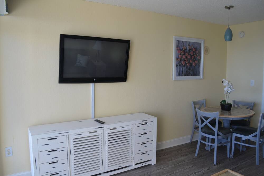 Photo of Livingroom in Ash