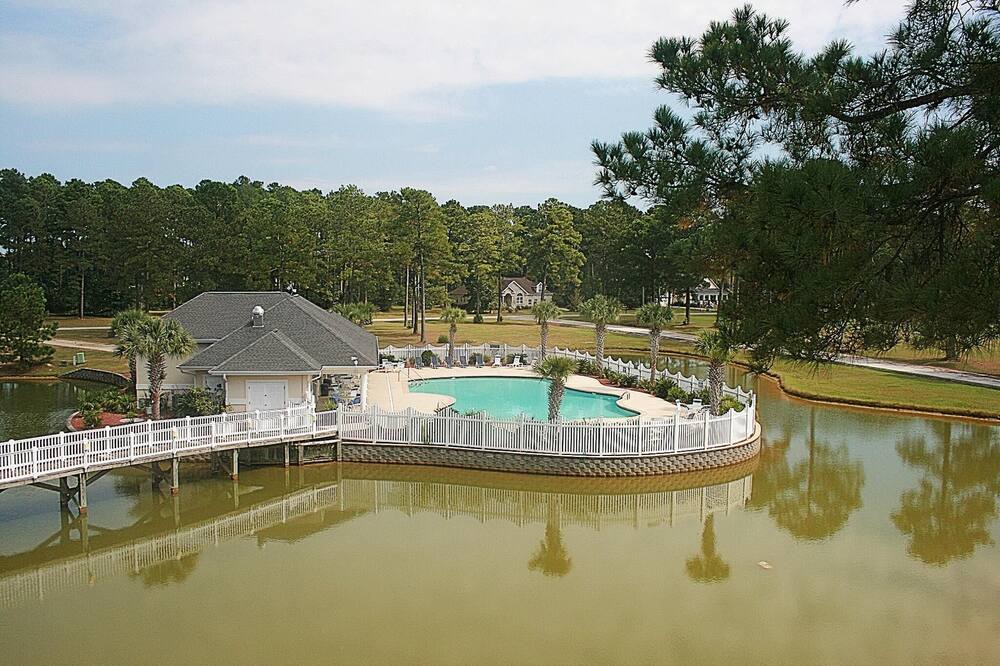 Photo of Outdoor in Calabash