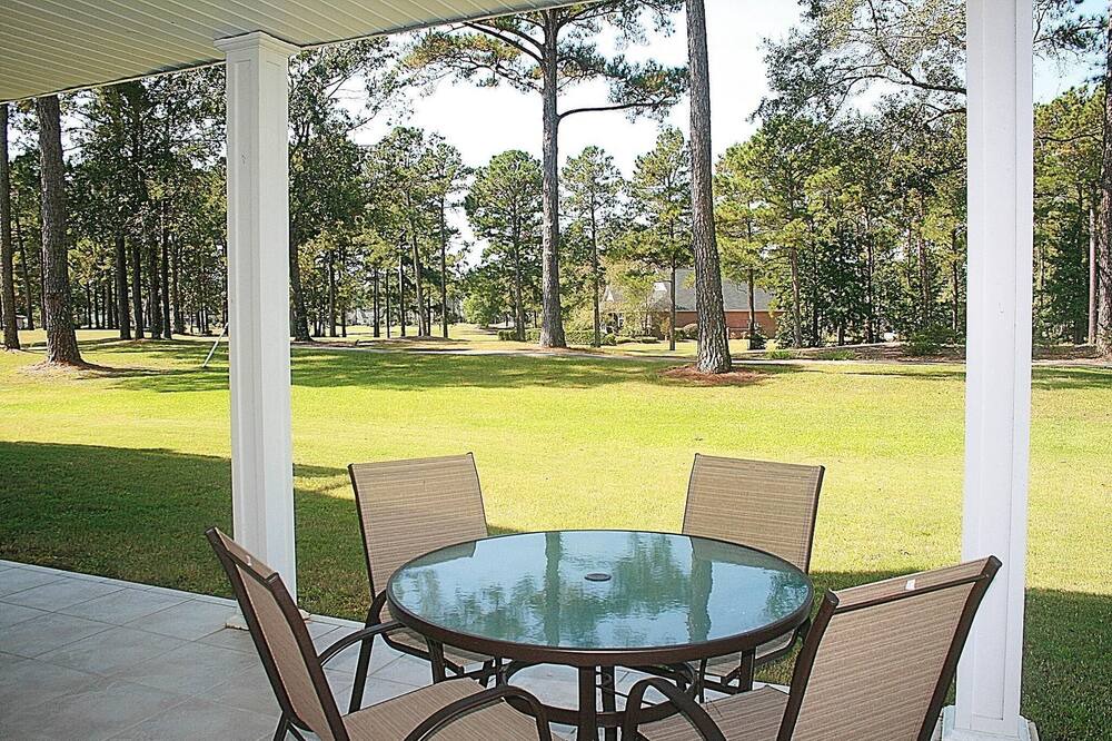 Photo of Outdoor in Calabash