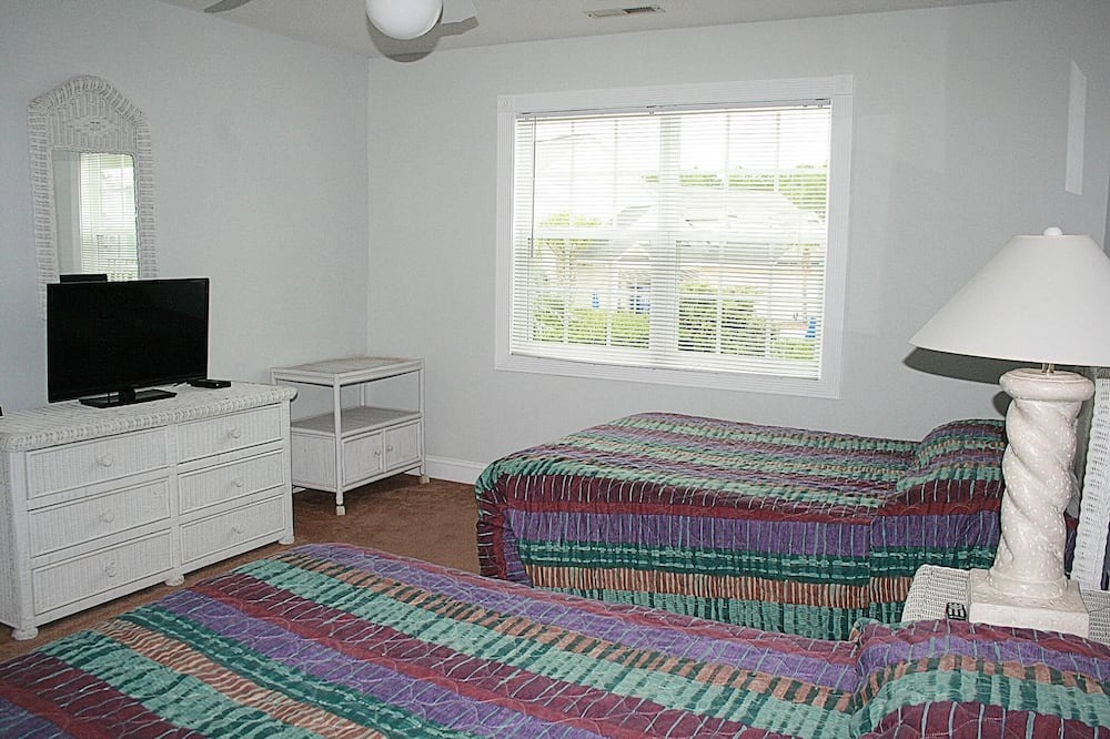 Photo of Bedroom in Calabash