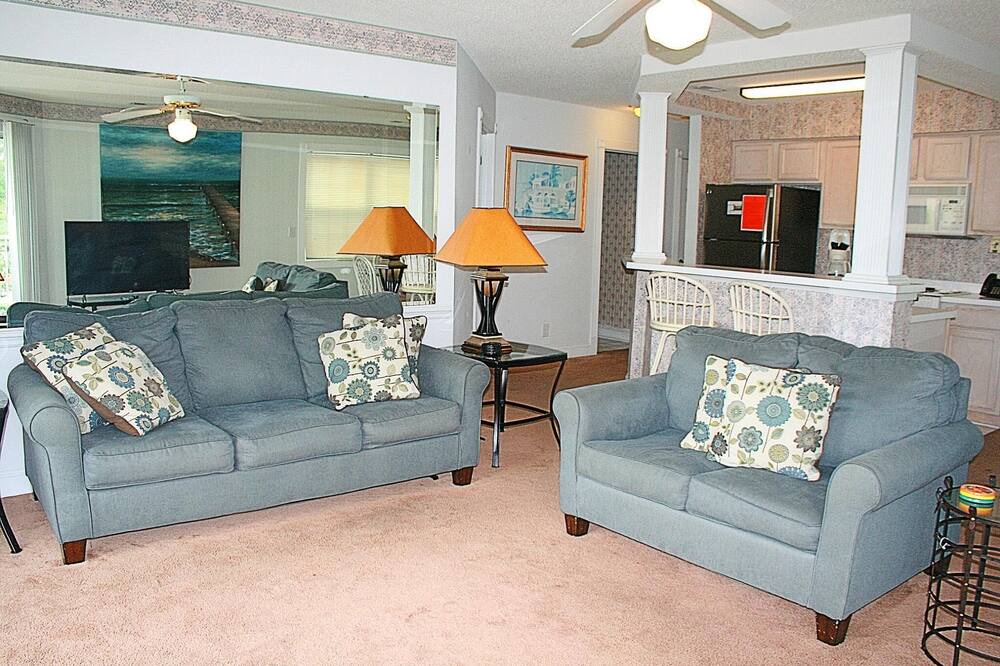 Photo of Livingroom in Calabash