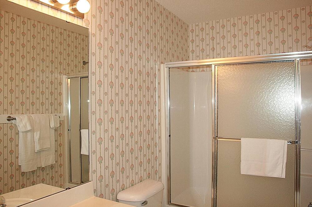 Photo of Bathroom in Calabash