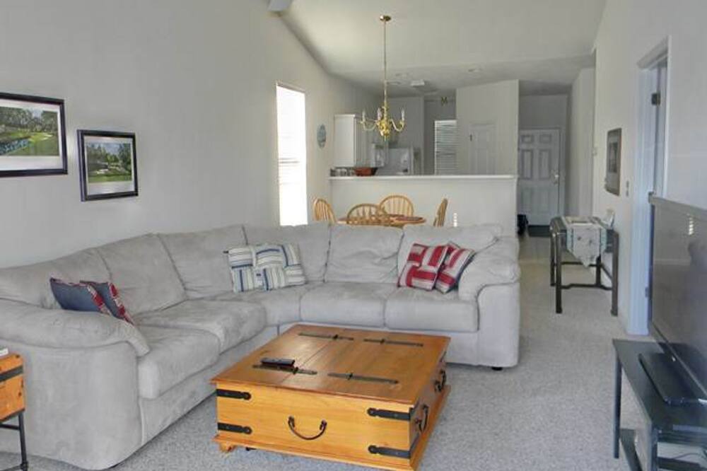 Photo of Livingroom in Sunset Beach