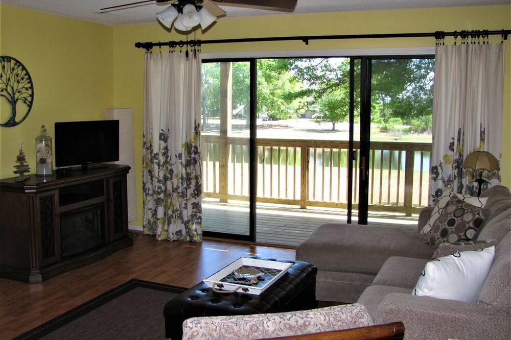 Photo of Livingroom in Sea Trail