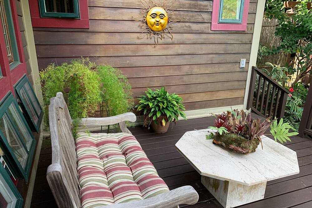 Photo of Patio Balcony in Waiohinu