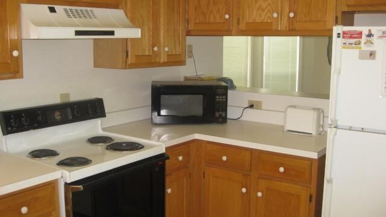 Photo of Kitchen in Longs