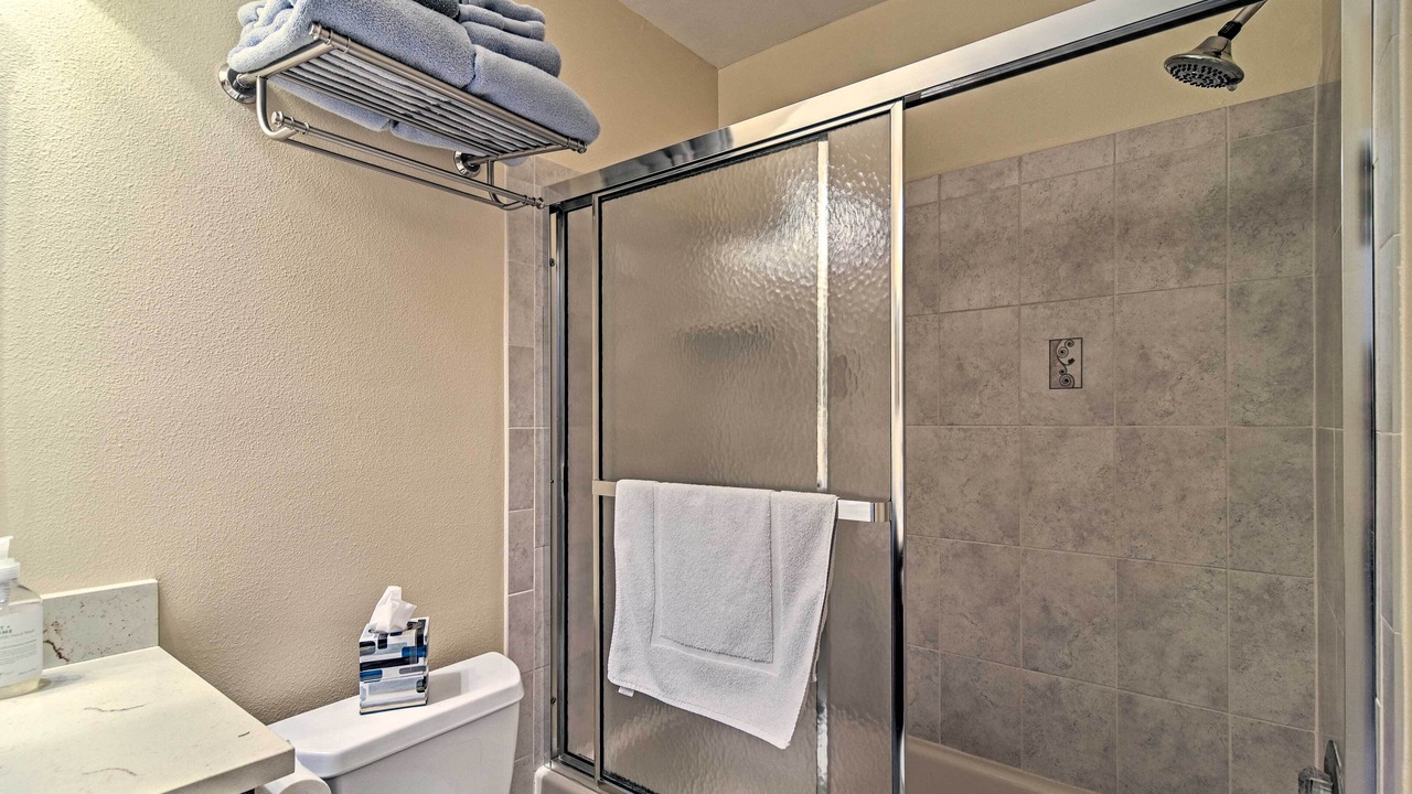 Photo of Bathroom in Capri Isle