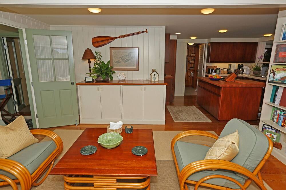 Photo of Bedroom in Kamuela