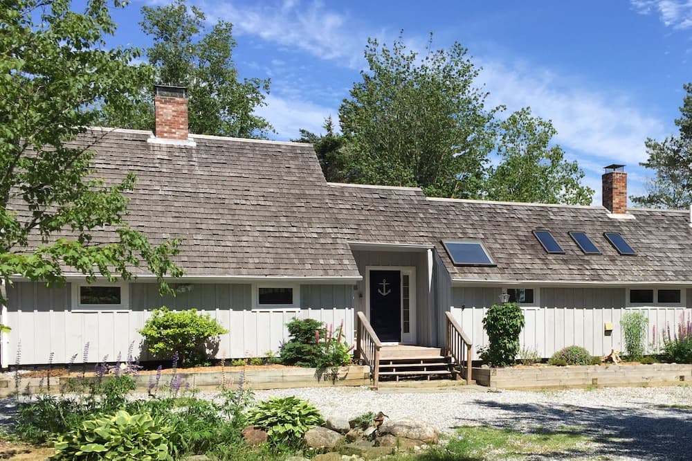 Photo of Outdoor in Tenants Harbor