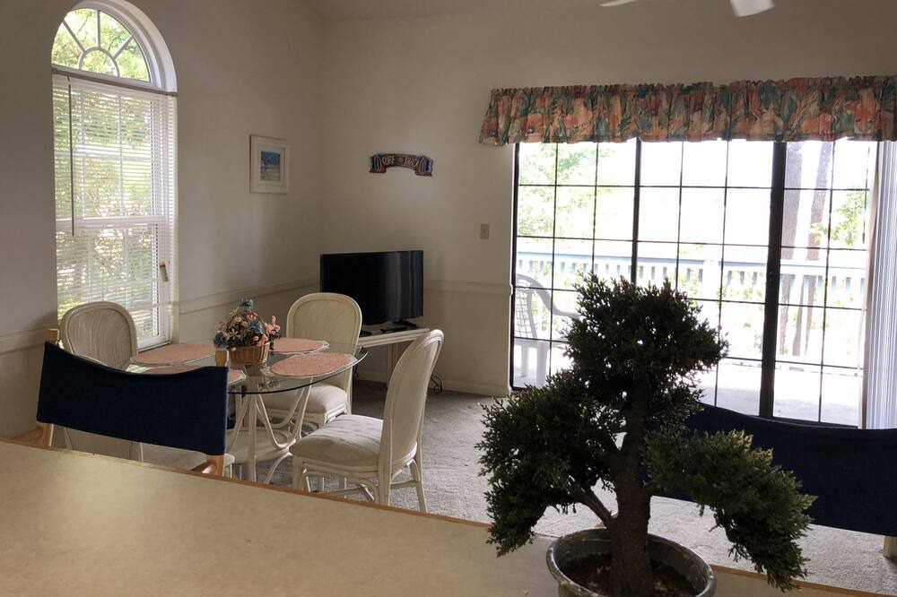 Photo of Livingroom in Little River