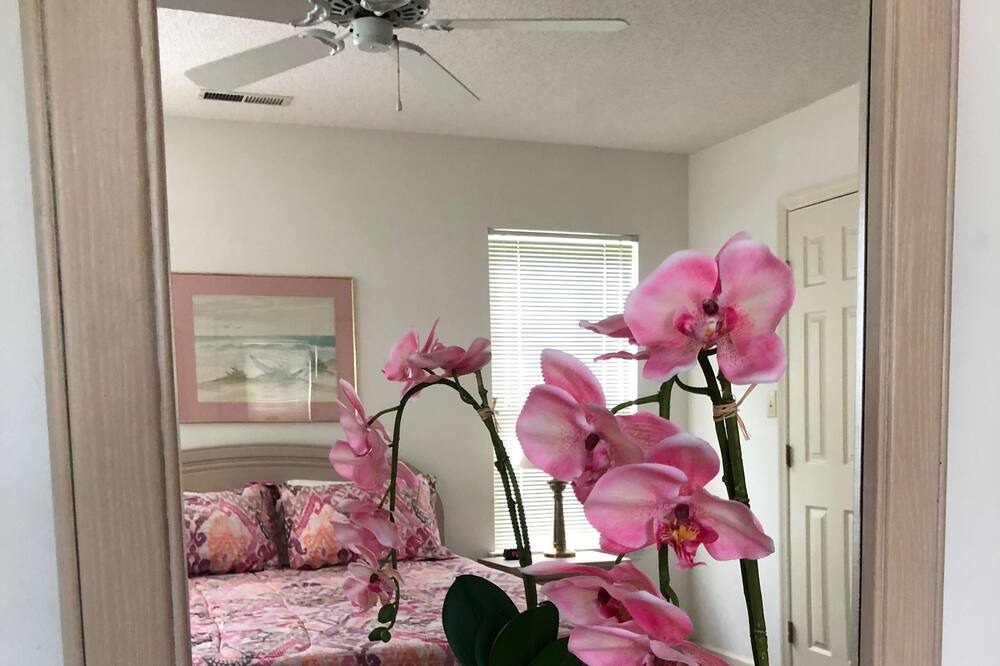 Photo of Bedroom in Little River