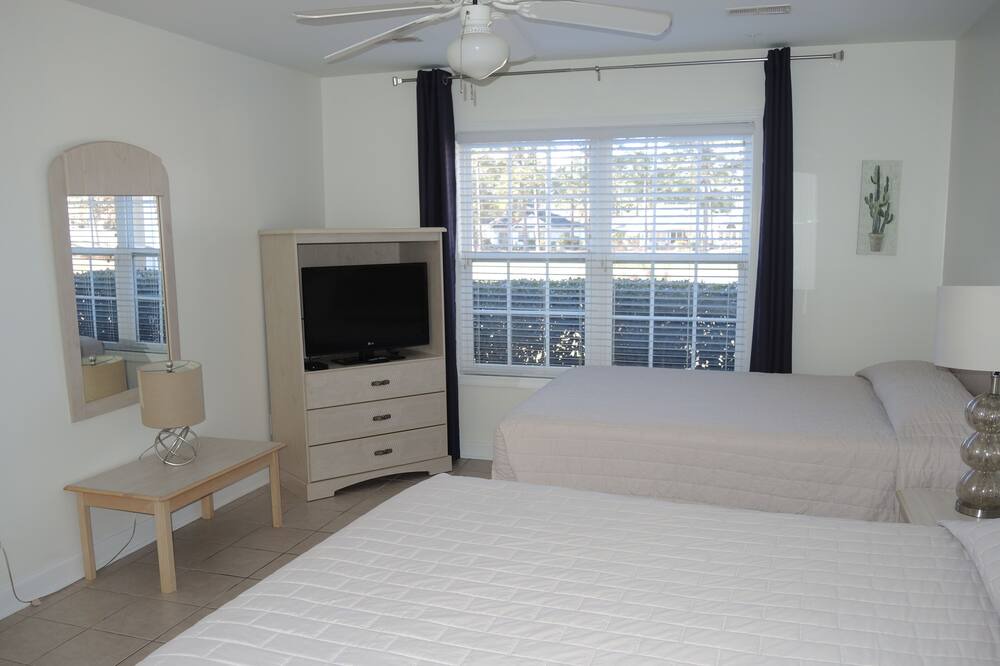 Photo of Bedroom in Calabash