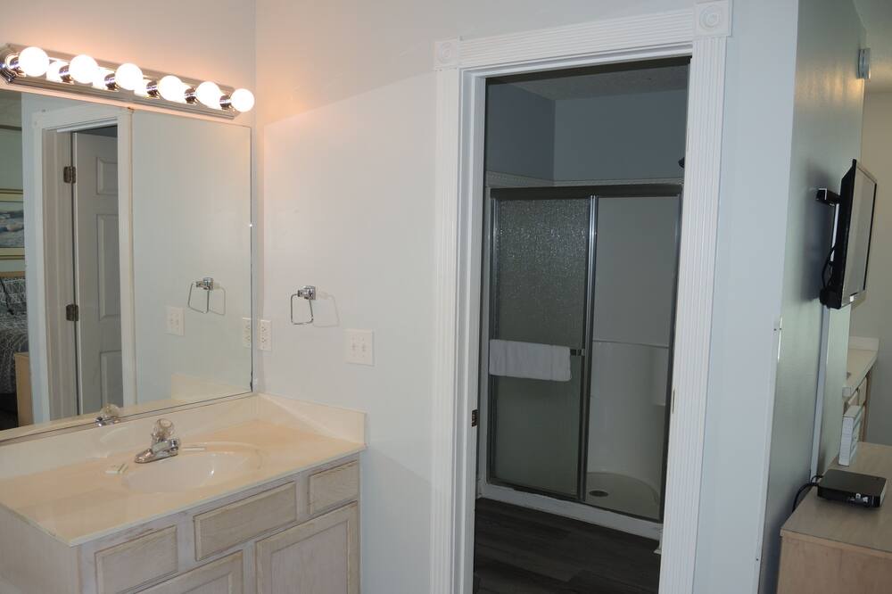 Photo of Bathroom in Calabash