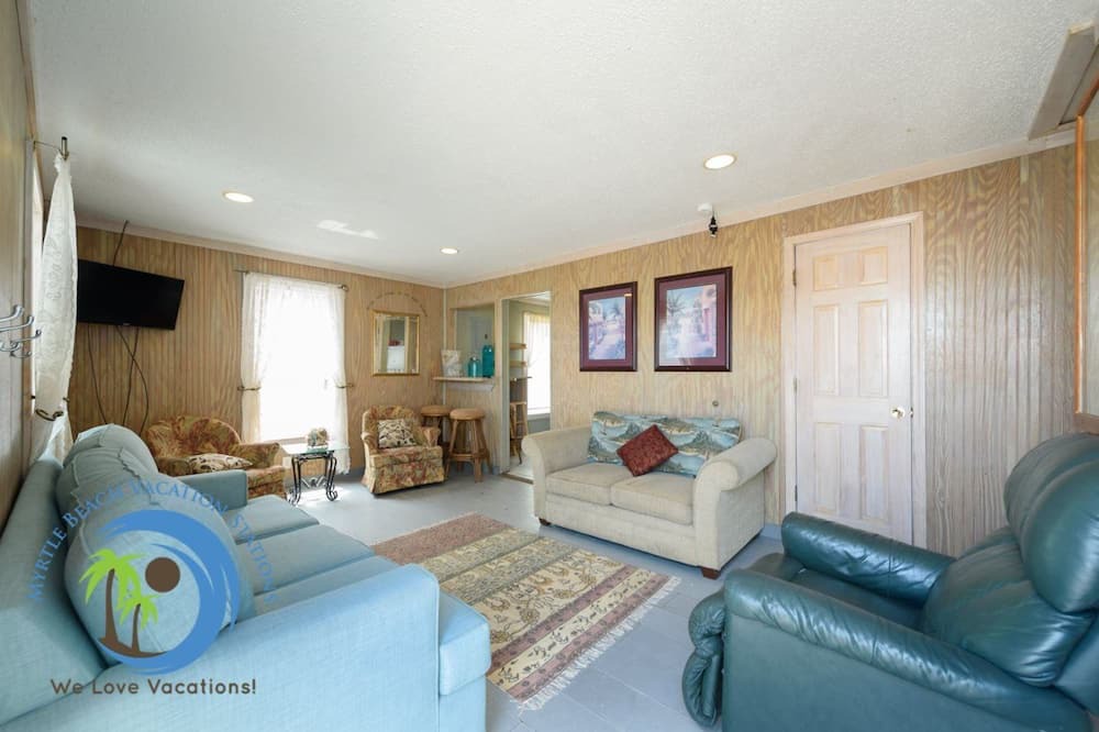 Photo of Livingroom in Ash