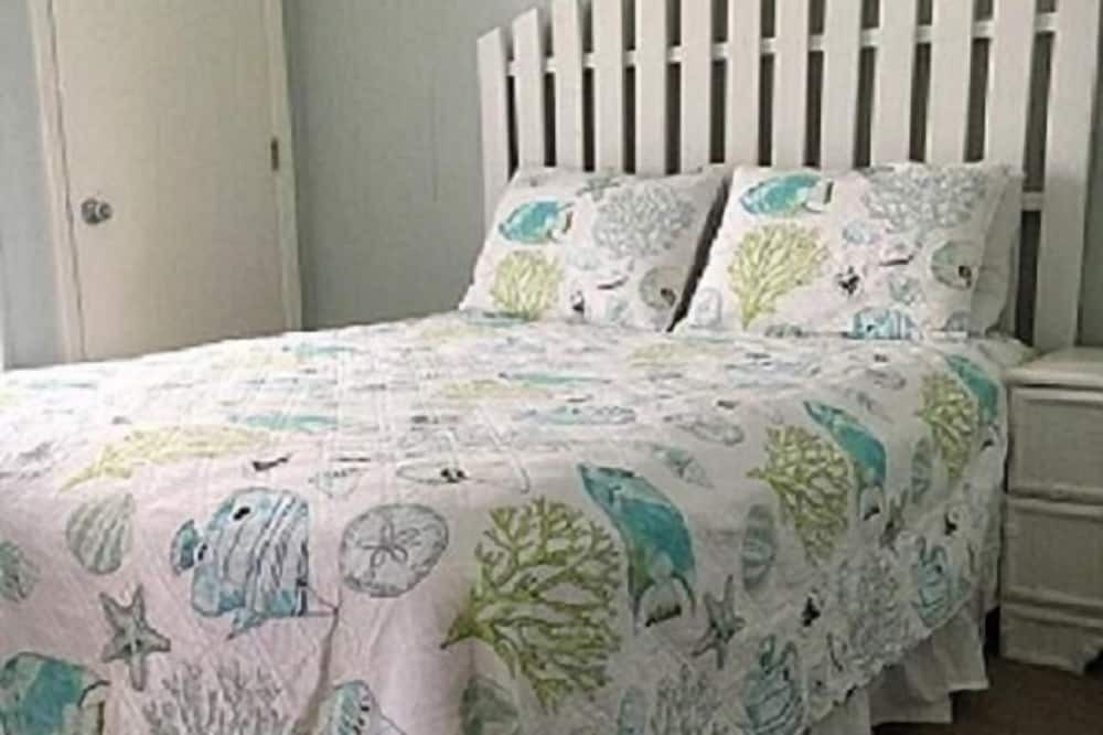 Photo of Bedroom in Holden Beach
