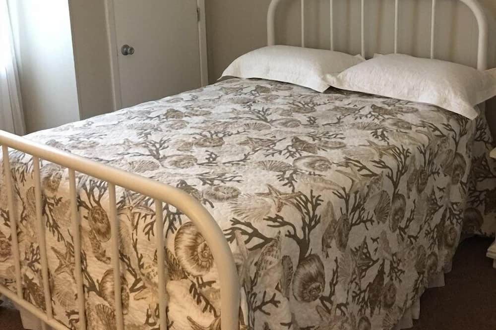 Photo of Bedroom in Holden Beach