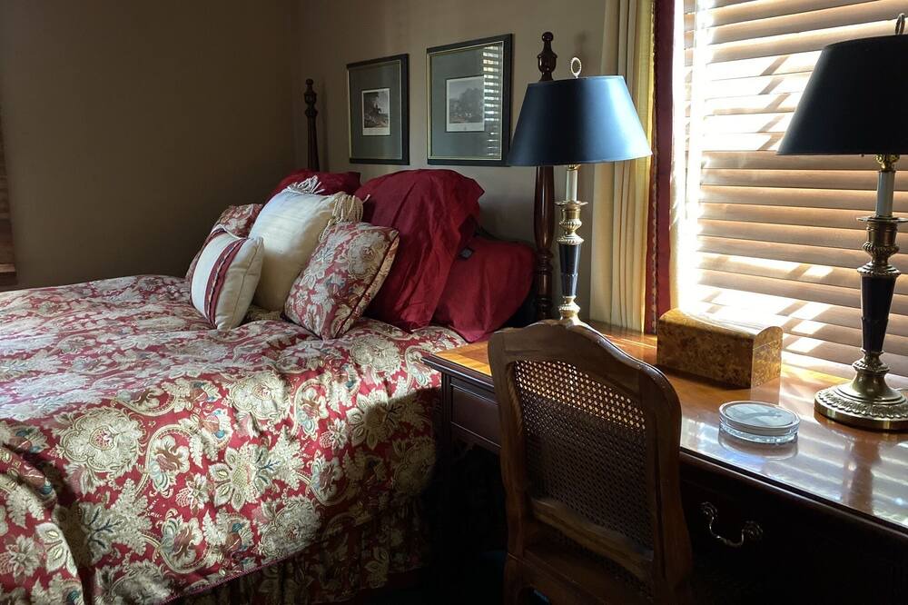 Photo of Bedroom in Pinehurst