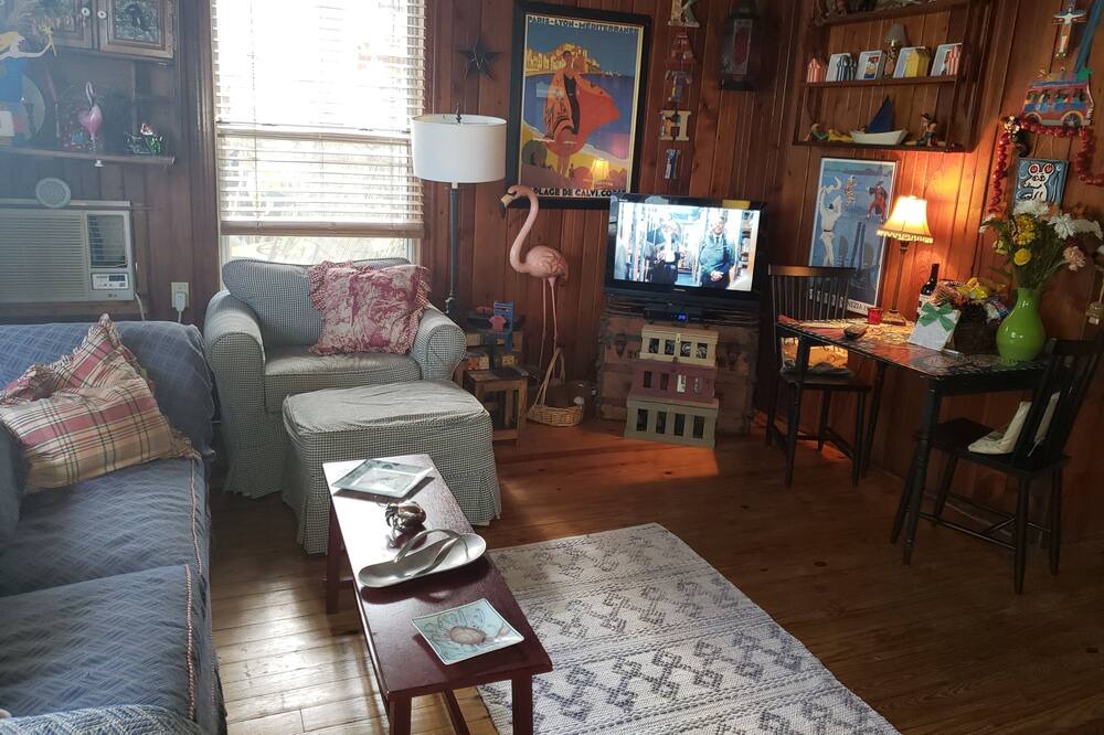 Photo of Livingroom in Sunset Beach