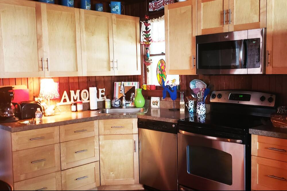 Photo of Kitchen in Sunset Beach