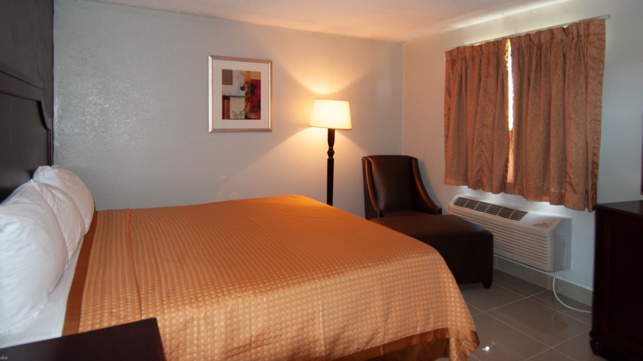 Photo of Bedroom in Clearwater