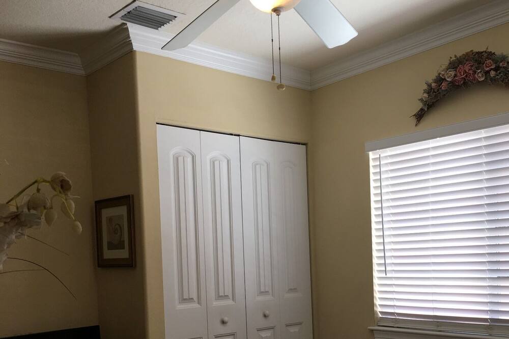 Photo of Bedroom in Sunset Beach