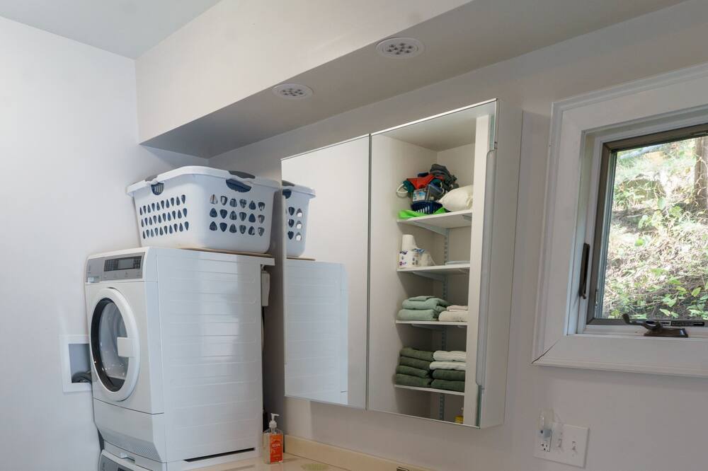 Photo of Bathroom in The Dumplings