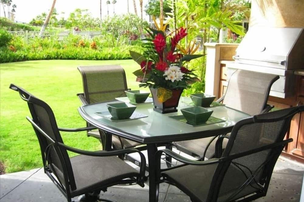 Photo of Kitchen in Waikoloa