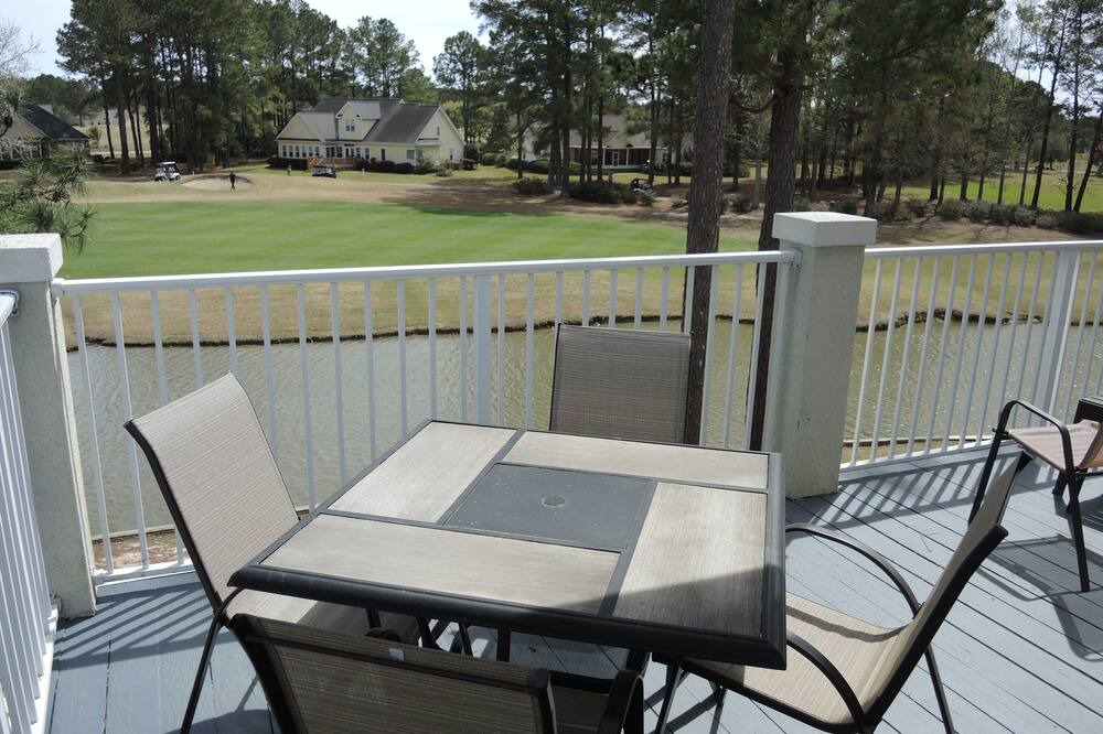 Photo of Patio Balcony in Calabash