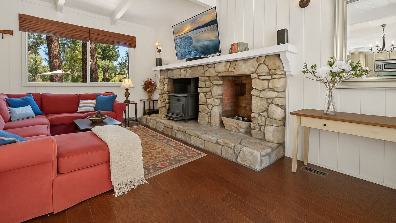 Photo of Livingroom in Big Bear Lake