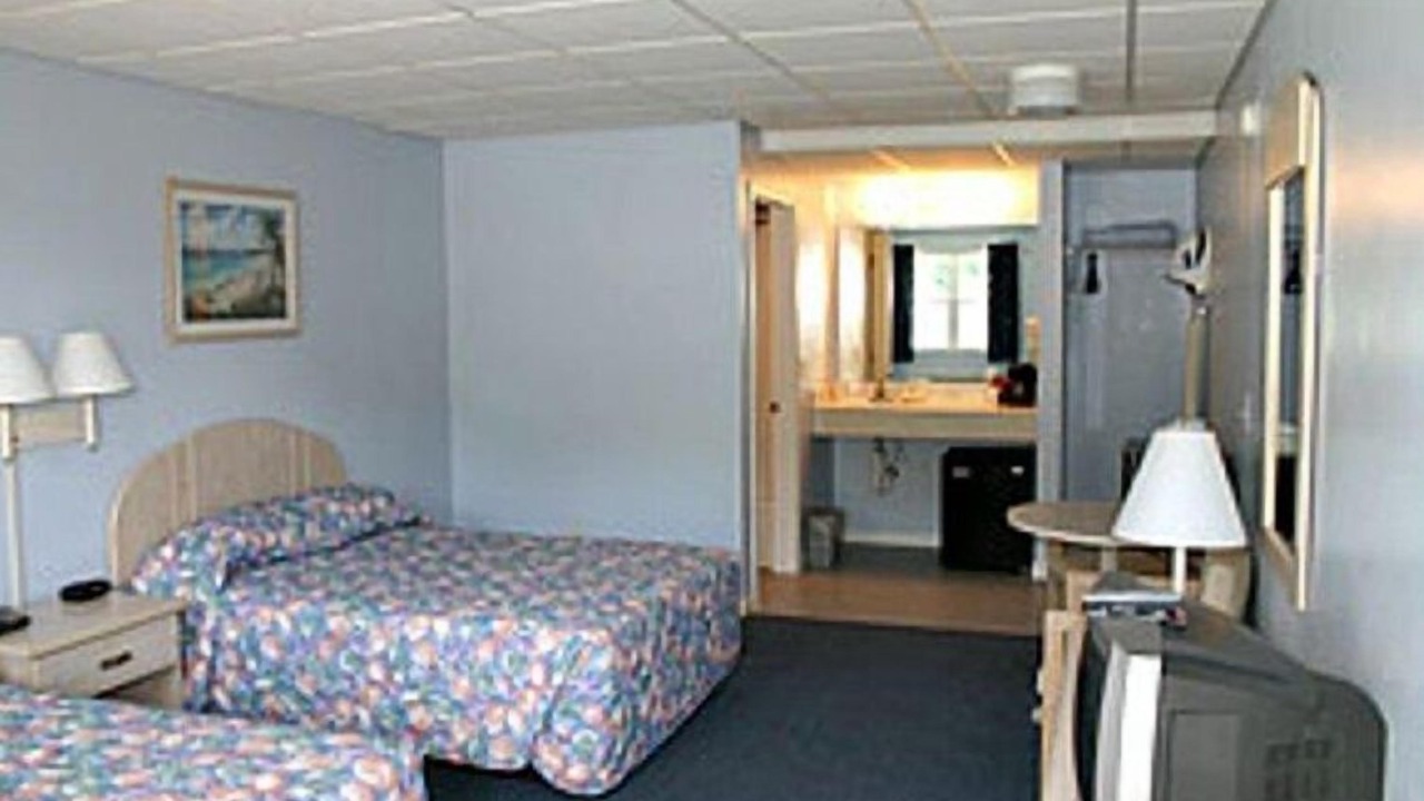 Photo of Bedroom in Long Neck