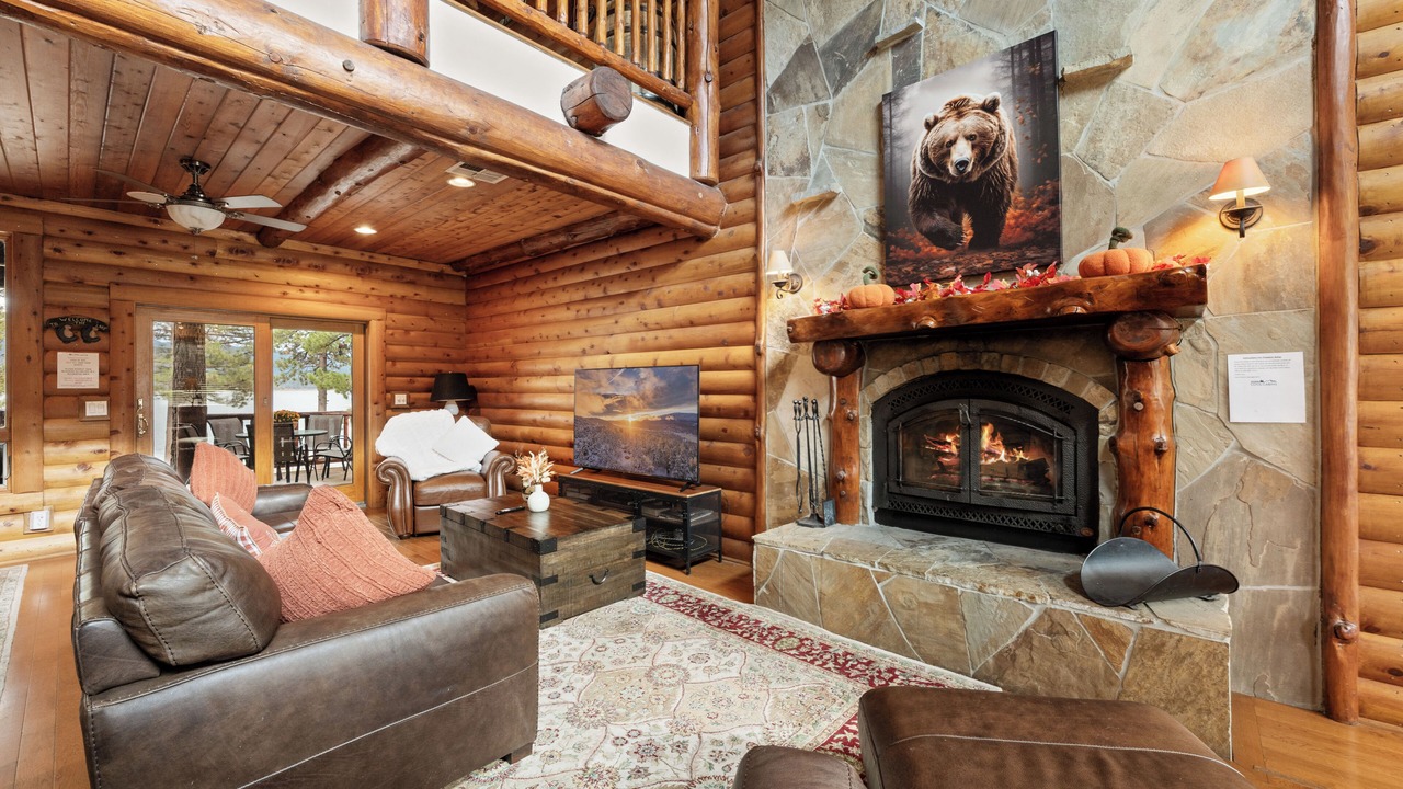 Photo of Livingroom in Big Bear Lake