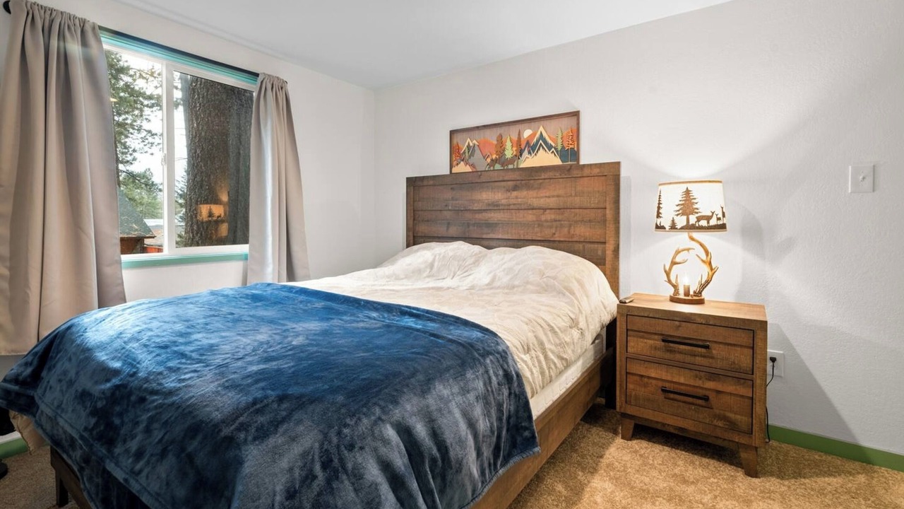 Photo of Livingroom in Big Bear Lake
