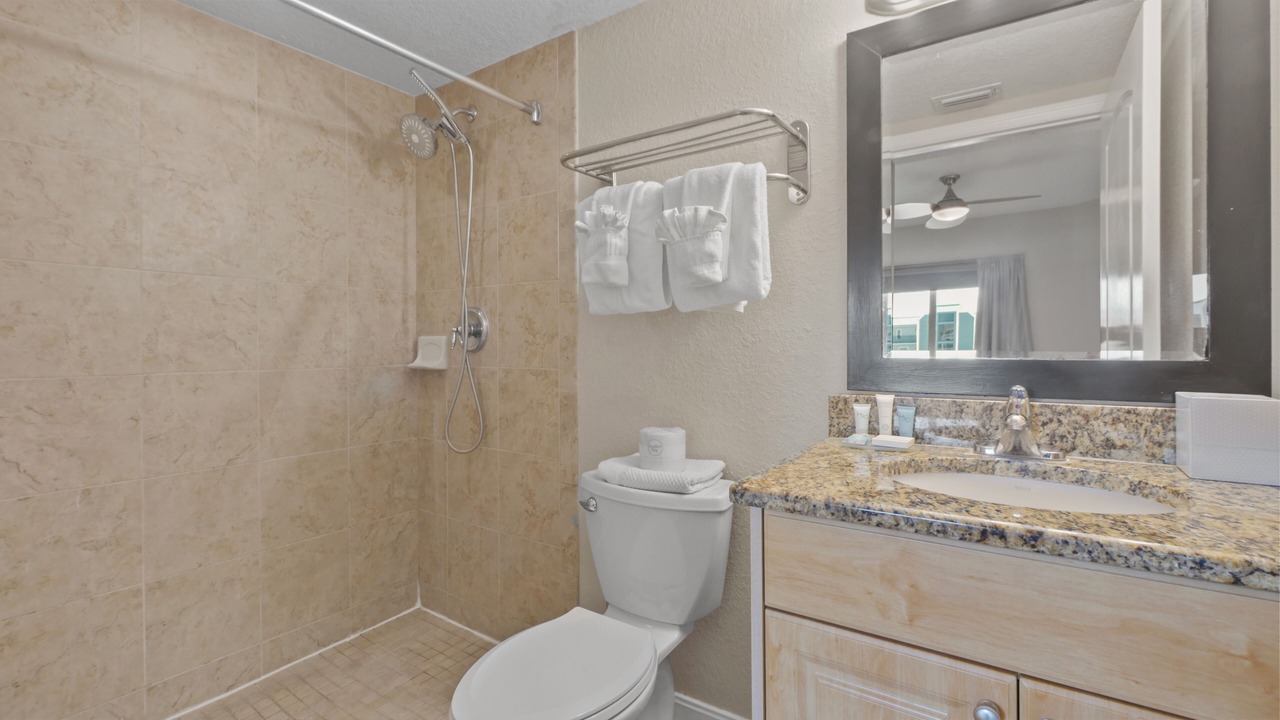 Photo of Bathroom in Treasure Island